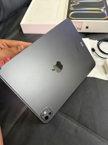iPad Pro M4 256GB Impecável | Sem Detalhes | Na Garantia Apple