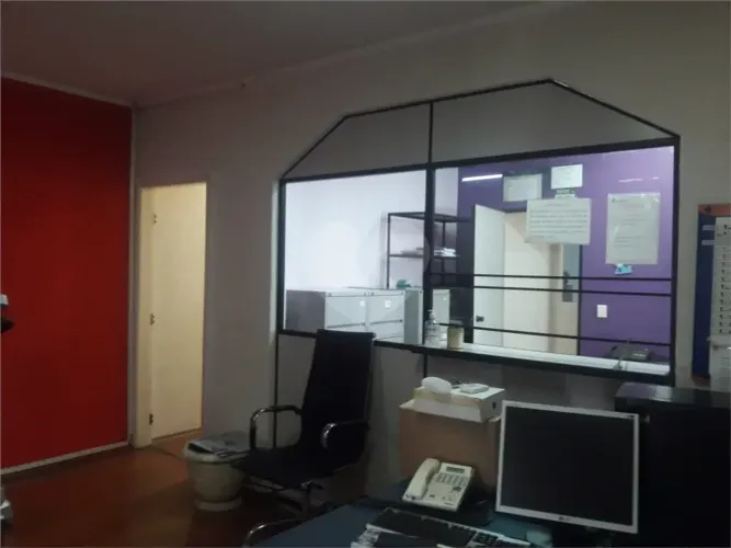 Prédio inteiro para locação em Lauzane paulista - SP