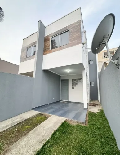 Venda - Sobrado - 3 quartos - 72m² - Tatuquara