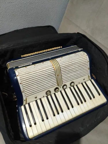 Sanfona Veronese 80 Baixos Elétrica Afinada Completa