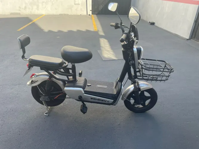 Vendo bicicleta elétrica Scooter