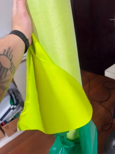 Vendo rolos de tecido Bagum de várias cores!