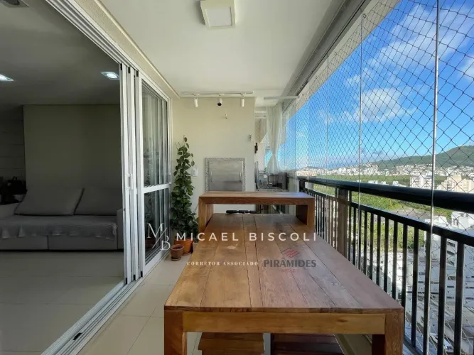 Apartamento de 124m2 em condomínio home club no Itacorubi