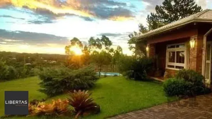 Casa em condomínio em Gravatai