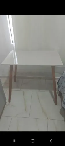 Mesinha de escritório