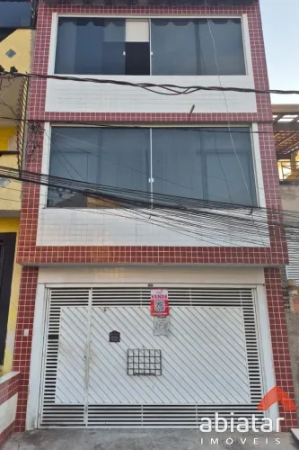 Sobrado à venda no Jardim Record - Taboão da Serra/SP - 124m² - 2 suítes
