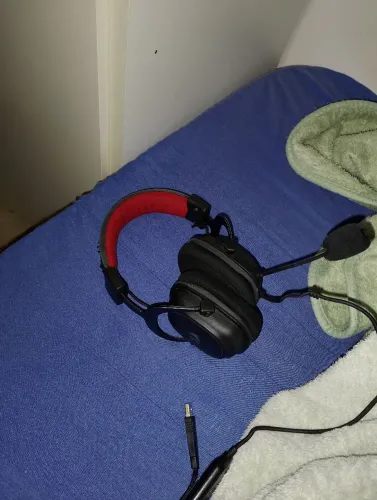 Headset Zeus x 