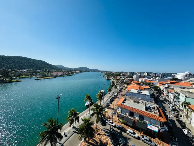 Apartamento 2 Quartos no Canal de Cabo Frio | Centro