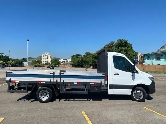 Mercedes-Benz Sprinter 516 Furgão E.l.t. Alto 2.2 Dies 2022