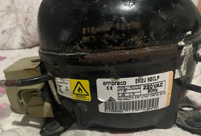 Motor Compressor Embraco EM2U60CLP - 220V Original