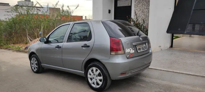 Fiat Palio 1.0 Economy Fire Flex 8V 4P 2012