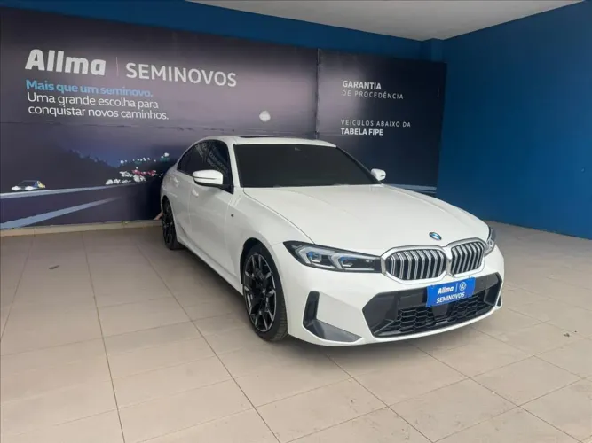 BMW 320I 320i 2025