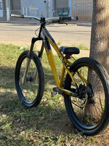 Quadro Gios FRX 2020