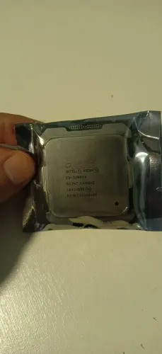 Xeon E5 2680 V4