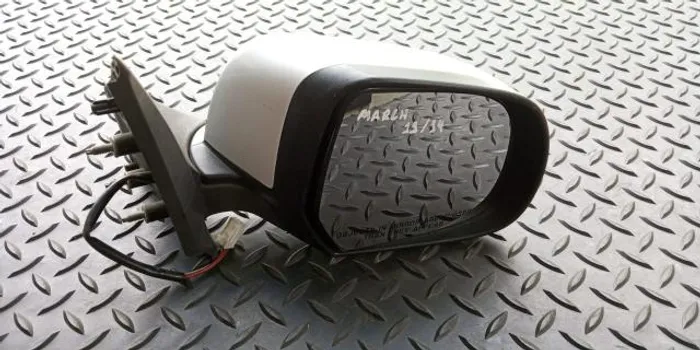 Retrovisor Nissan March lado direito elétrico