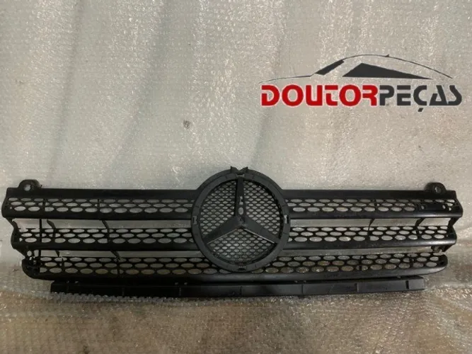Grade Frontal Mercedez Bens Sprinter 97/01 C/detalhe 