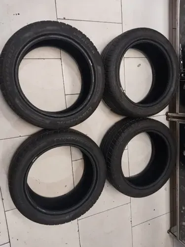 Jogo De Pneu 235/45zr17