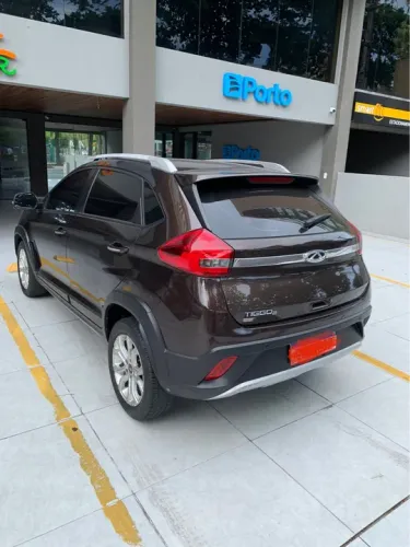 Lindo carro, muito inteiro