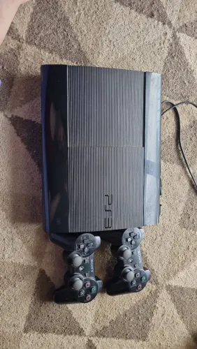 Playstation 3 com 2 Controles - Edição Clássica