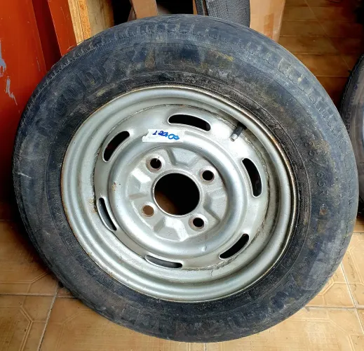 Roda Fusca Brasília aro 14 