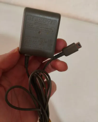 Carregador original para Nintendo DS Lite