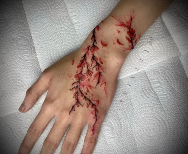 Tattoo na Mão promoção