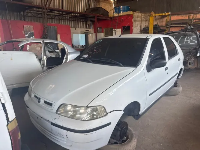 Sucata de Fiat palio 2006 1.0