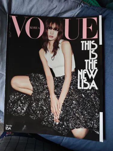 BLACKPINK LISA - Vogue Korea