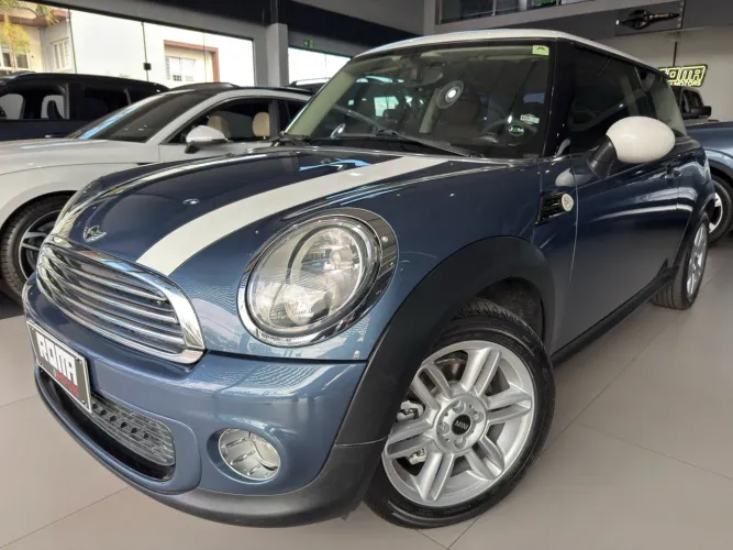 Mini Cooper 1.6 Mecânico (2011)