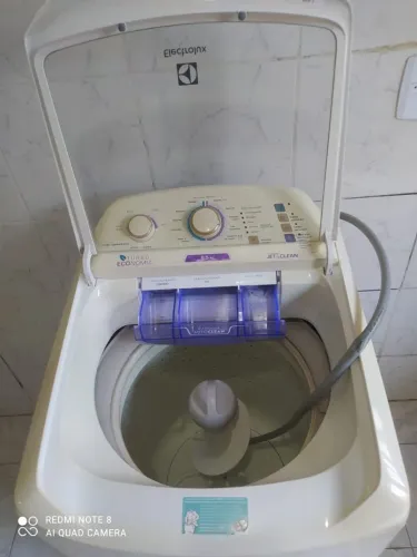 Máquina de Lavar Electrolux 8,5kg JetsClean