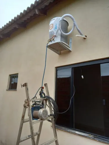 Limpeza estalaçao de ar-condicionado 