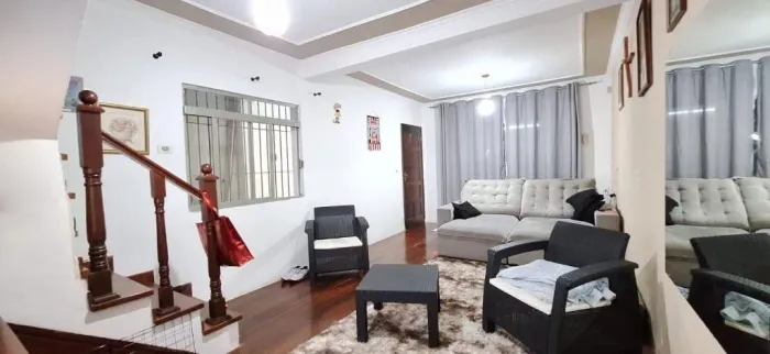 Sobrado à venda em Osasco, Jardim das Flores, com 2 quartos, com 240 m²