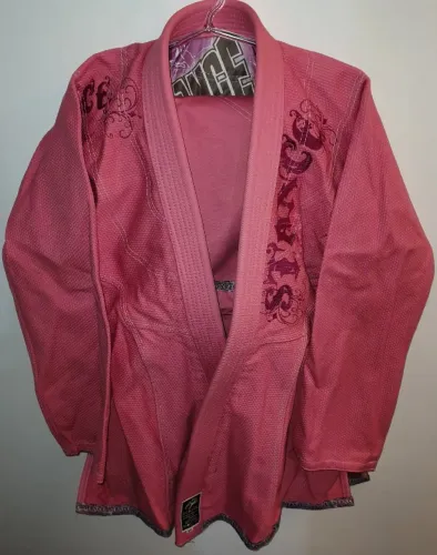 Kimono jiu jitsu rosa tamanho F3