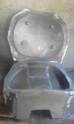 Moldes para injeção de poliuretano.