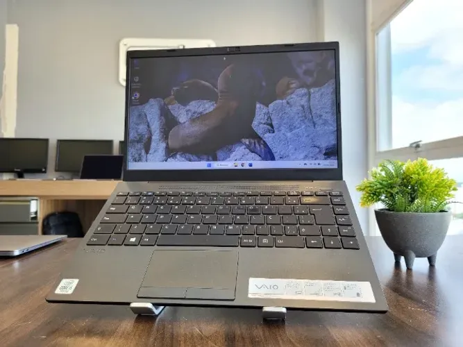 Notebook VAIO FE14 - Core i5 | 10ª Geração | 256GB SSD | 8GB DDR4 | 14"