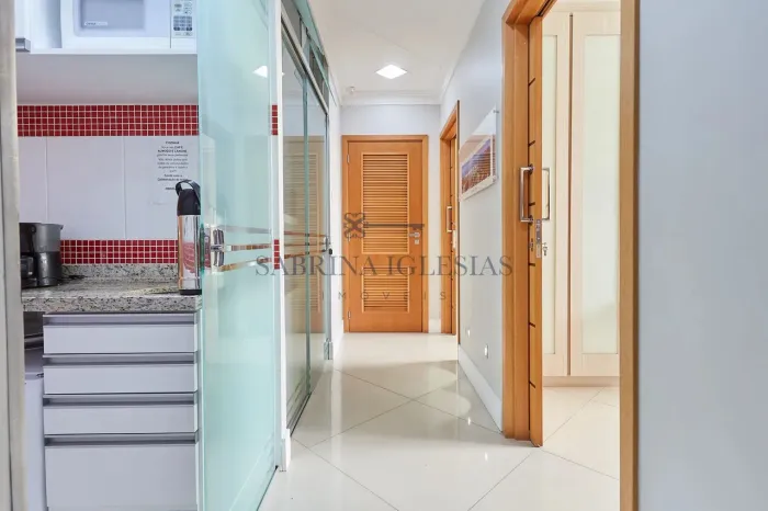 SALA COMERCIAL PARA LOCAÇÃO NO CENTRO DE CURITIBA ED. ALLIANCE
