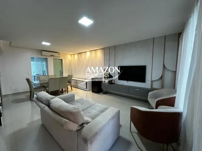 Amsterdam Village - 250m2 - 03 suítes - mobiliada - Casa em Flores - Vendo