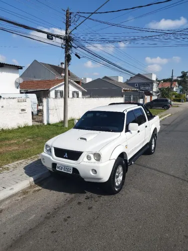 Mitsubishi L200 Sport HPE 2.5 4X4 CD DTI Dies. Aut. 2004