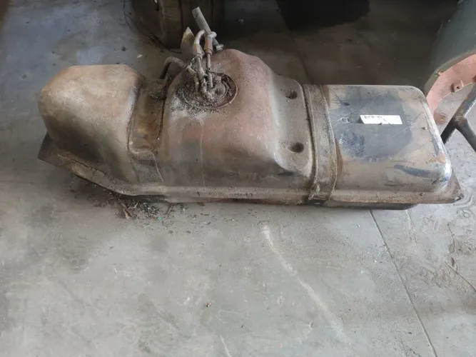 Tanque combustível disel s10 2.8 2000
