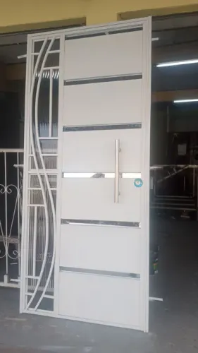 Porta tamanho padrão galvanizada 