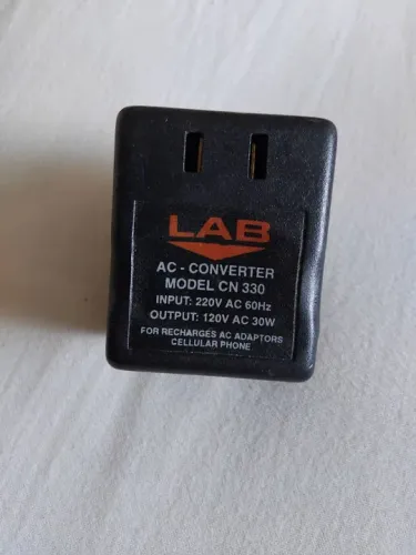 Conversor de Tensão  LAB CN 330 220V para 120V
