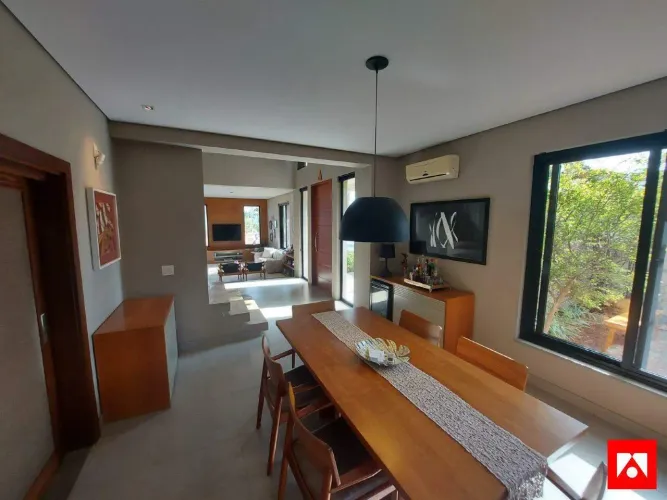 Casa à venda no Condomínio Terras do Imperador em Americana com 3 quartos (1 suíte) e 4 va
