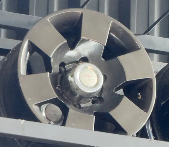 Rodas aro 16 furacão 6x139