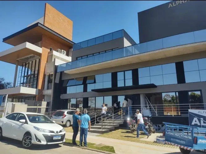 Alugo salas comerciais no Alphaville