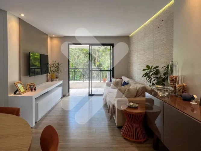 Apartamento à venda no Condomínio Saint Emilion  Bairro Tirol