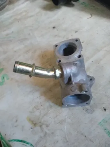 carcaça valvula termostatica tempre 2.0 8v 93-95