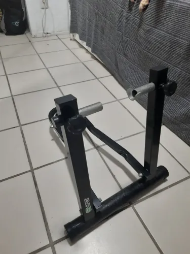 Suporte de Treino Indoor para Bicicleta