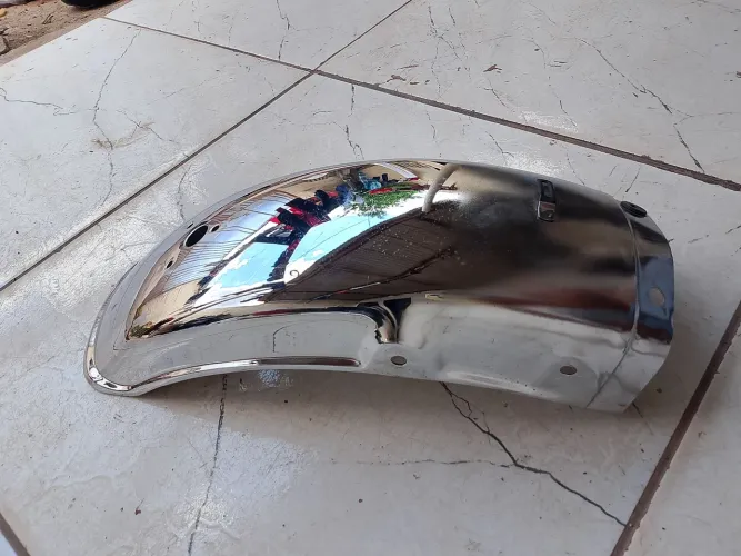 VENDO PARALAMA DIANTEIRO INTRUDER 125