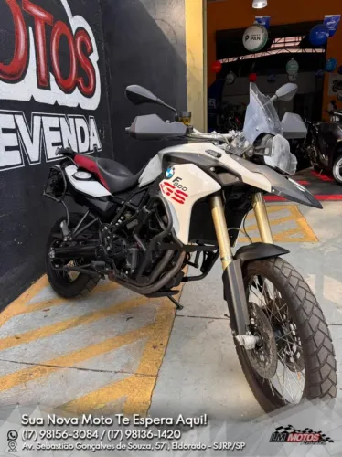 F800 GS - BELÍSSIMA MOTO EM ÓTIMO ESTADO DE CONSERVAÇÃO