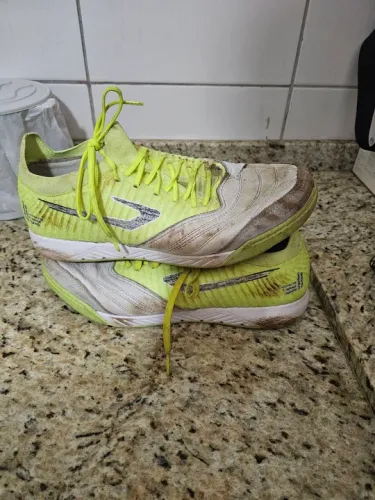 Chuteira de Futsal Topper Dominator Fuse Tamanho 43 